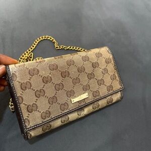 Pre Owned Authentic Gucci Brown with Dark  Brown leather Wallet With Gold Strap